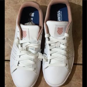 K•SWISS COURT CASPER WOMENS SHOES